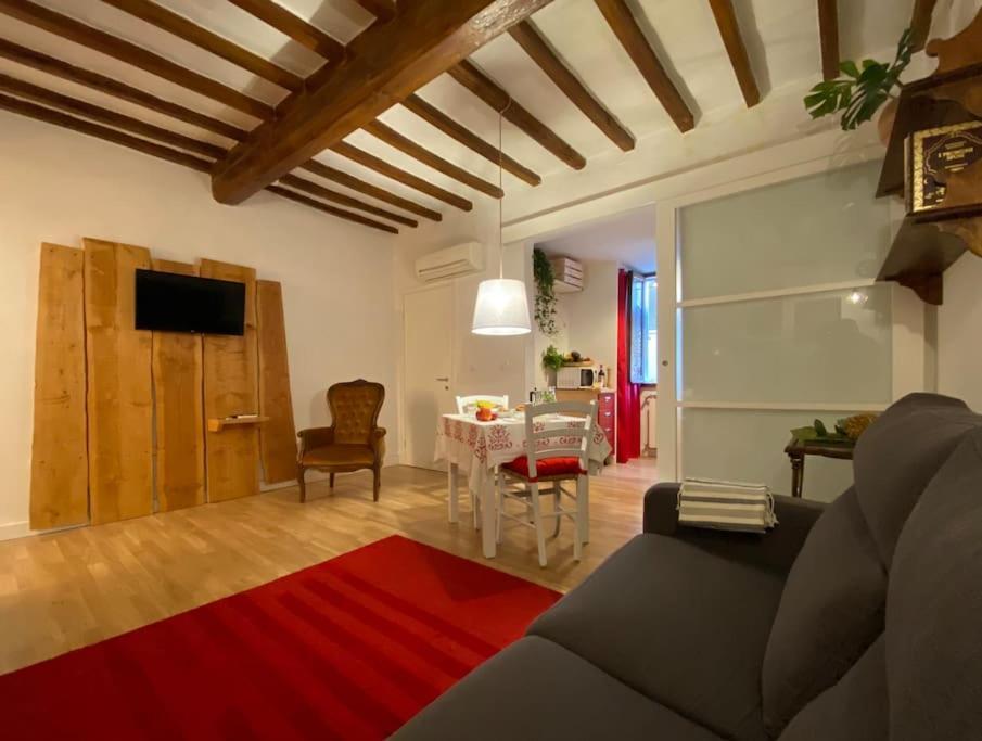 San Lorenzo Apartment In Red Firenze Esterno foto