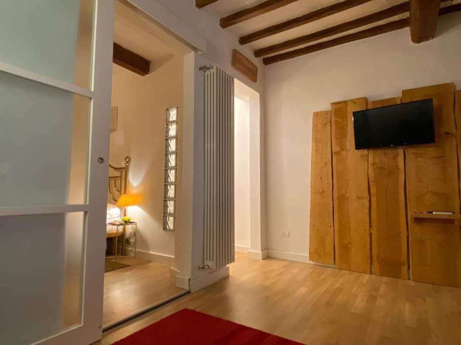 San Lorenzo Apartment In Red Firenze Esterno foto